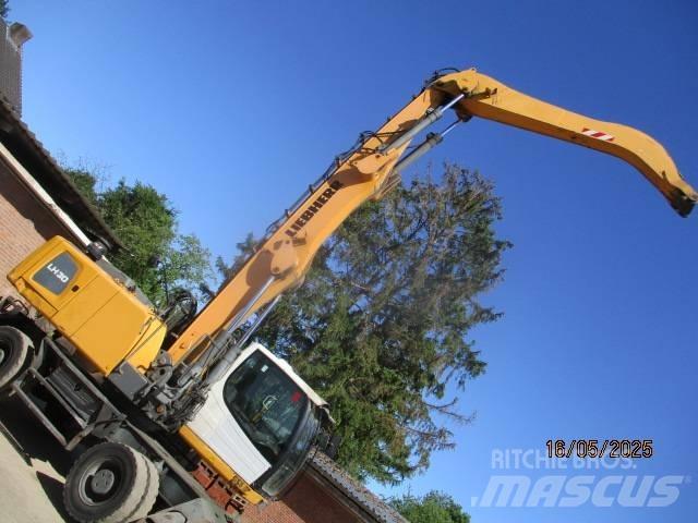 Liebherr LH 30 M Waste / Industry Handlers