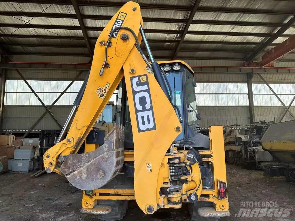 JCB 3 CX Backhoe Loaders