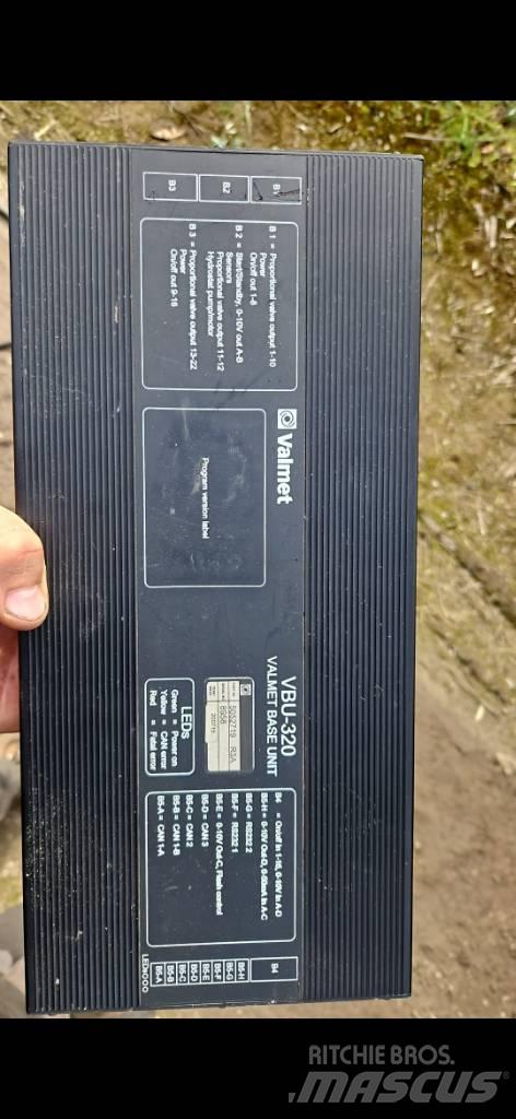  Valmet/Komatsu 911 Electronics