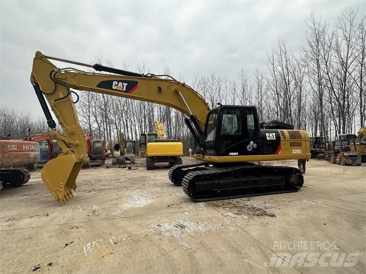 CAT 325D2 Crawler Excavators