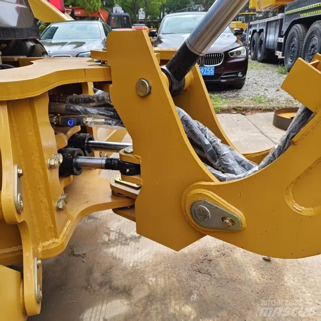 CAT 420 Backhoe Loaders