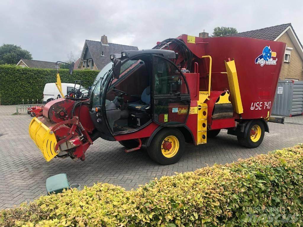  Agrimix WSE 140 Animal Feeders