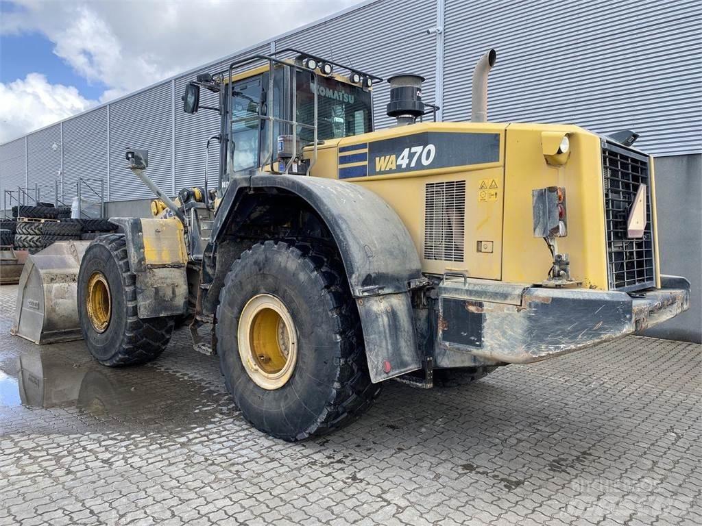 Komatsu WA470-7 Wheel Loaders