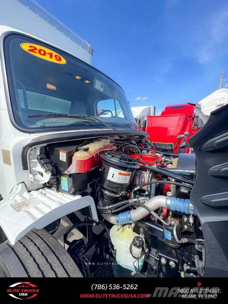 Freightliner M106 Box trucks