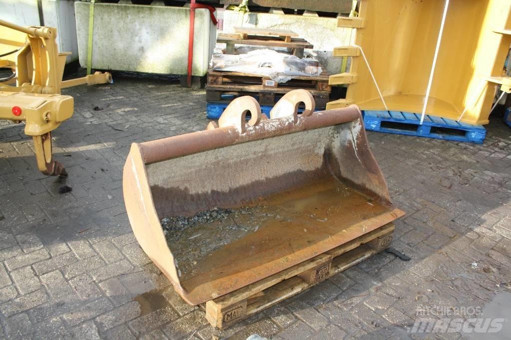 CAT CW1 Bucket Buckets