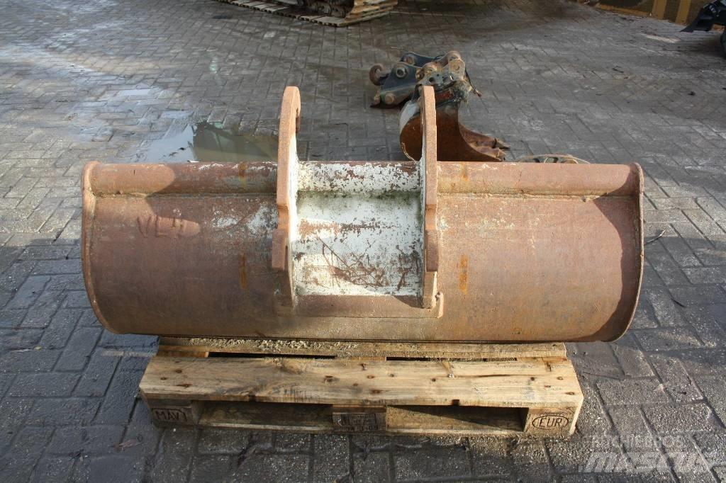 CAT CW1 Bucket Buckets