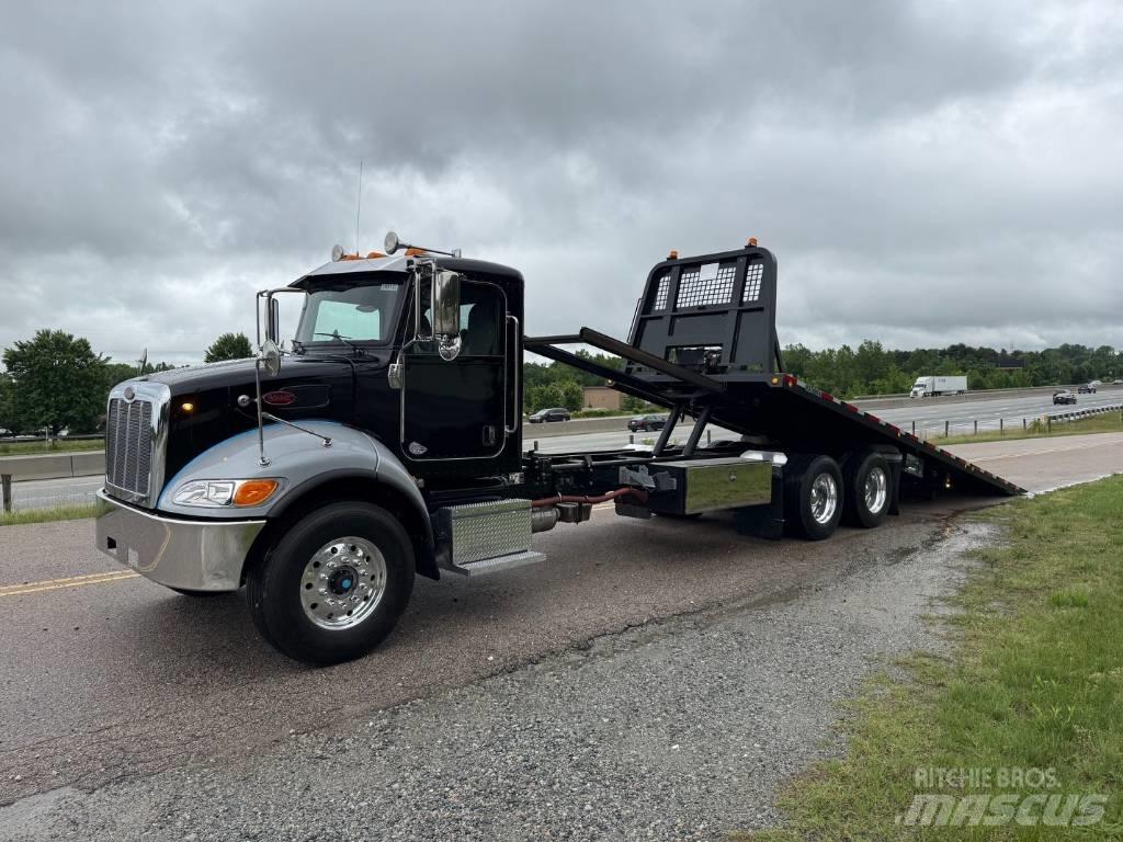Peterbilt 348 Tow Trucks / Wreckers