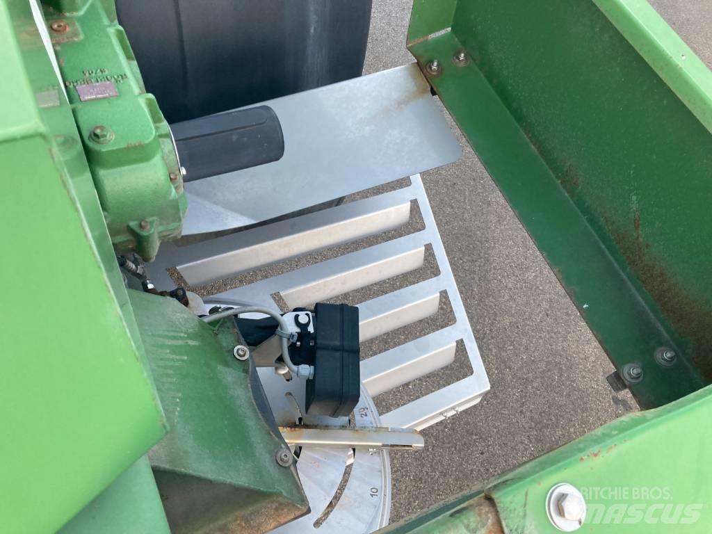 Amazone ZG-B 5500 Mineral spreaders