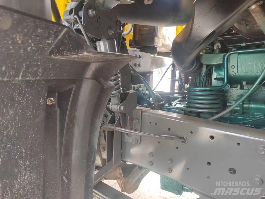 Howo 371 6x4 Dump Trucks