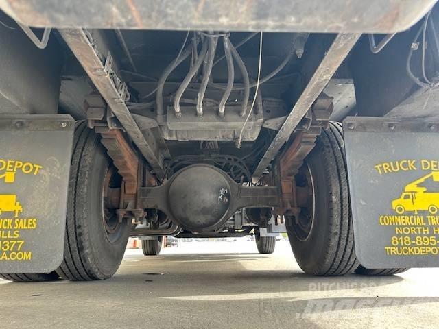 GMC Topkick C 7500 Boom / Crane / Bucket Trucks