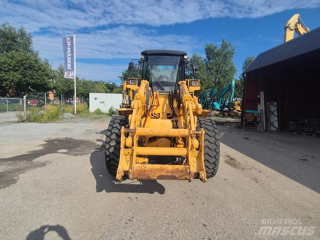 LiuGong 842 Wheel Loaders