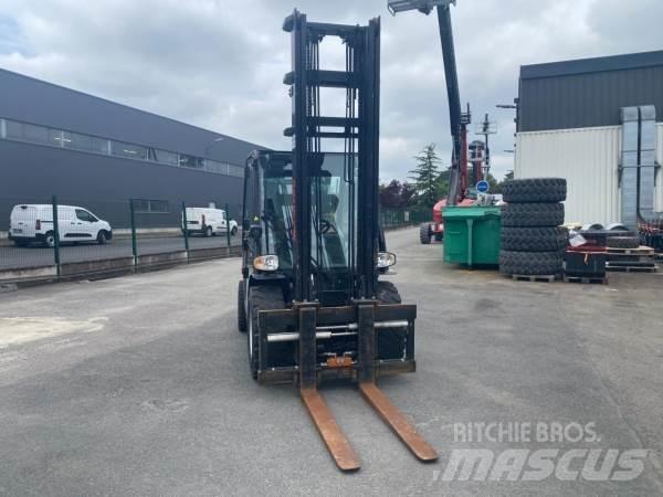 Manitou MSI35 Rough Terrain Trucks
