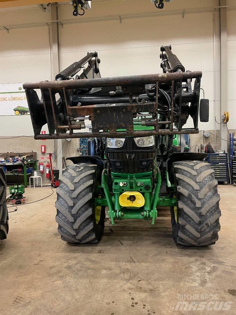 John Deere 6145 R Tractors