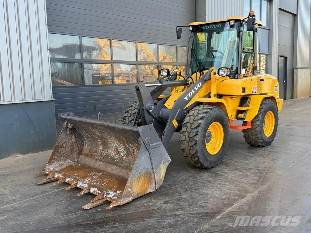 Volvo L30G Wheel Loaders