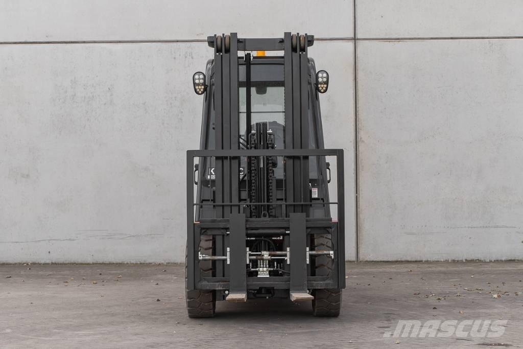 Manitou MI 30 D Diesel Forklifts