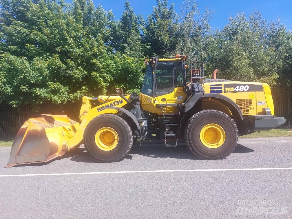 Komatsu WA480-8 Wheel Loaders