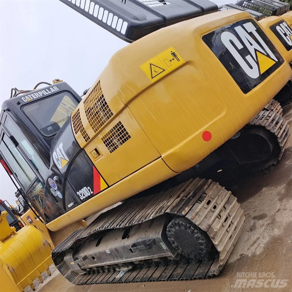 CAT 320 Crawler Excavators