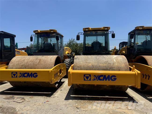 XCMG XS 223 J Single drum rollers