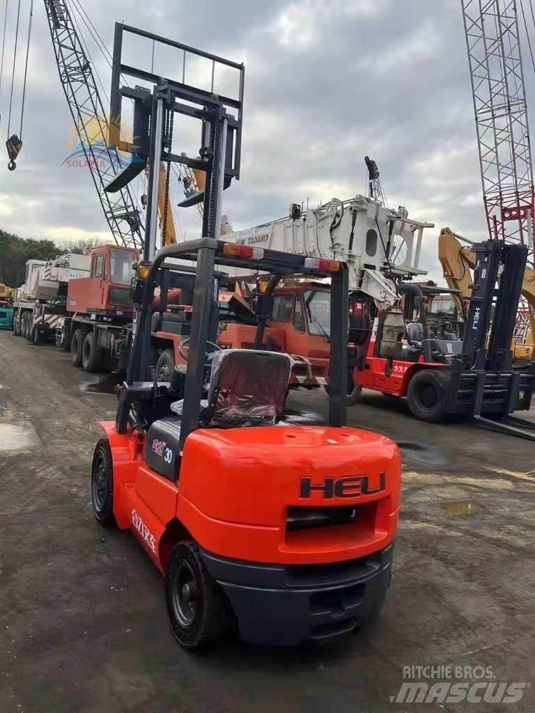 Heli CPCD 30 Diesel Forklifts