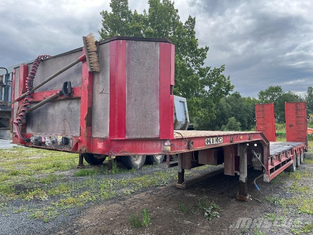 King GTS 44/3 Lowboy Trailers