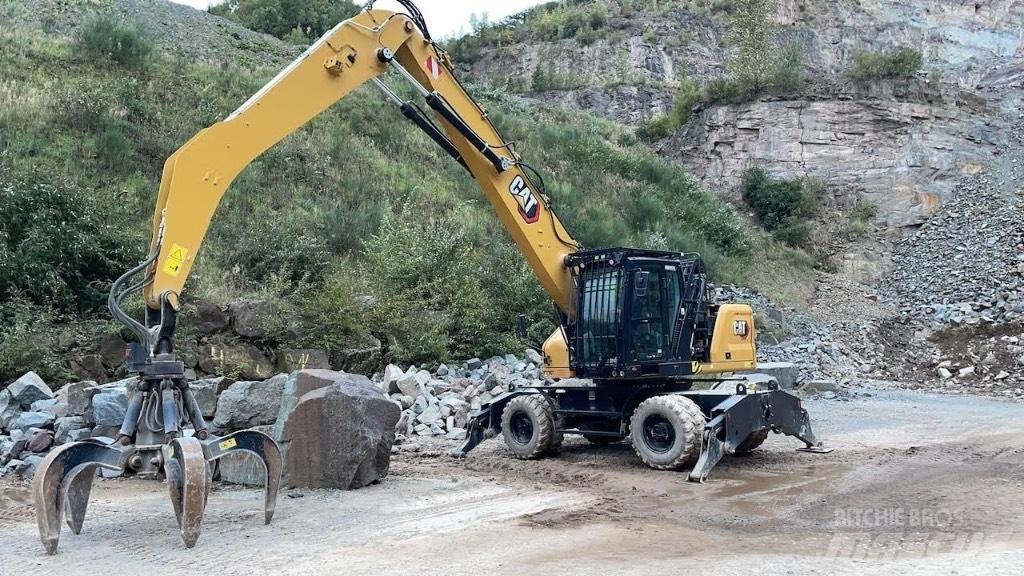 CAT MH3024 Waste / Industry Handlers