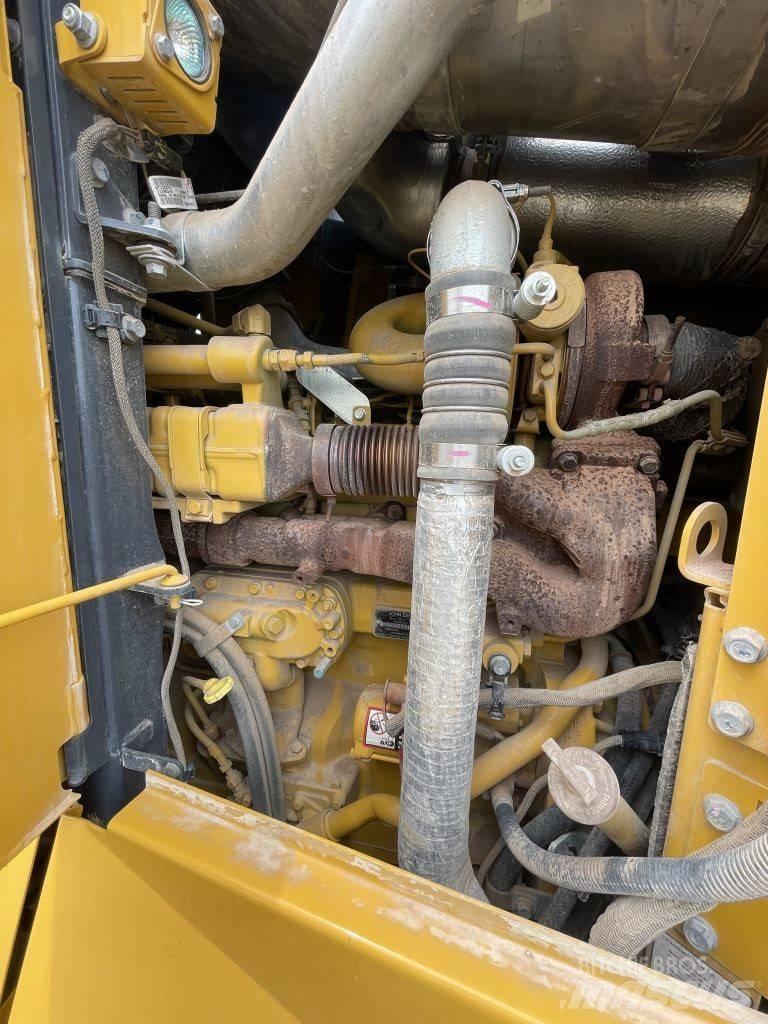 John Deere 772 GP Motor Graders