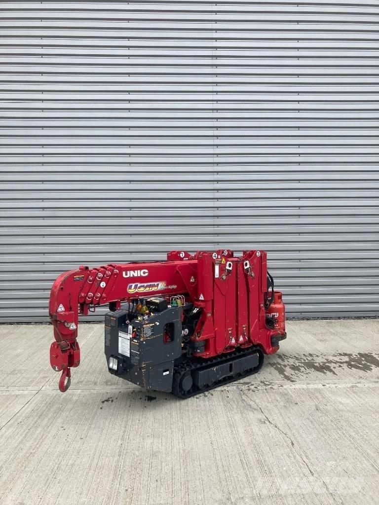 Unic URW-295 Mini cranes