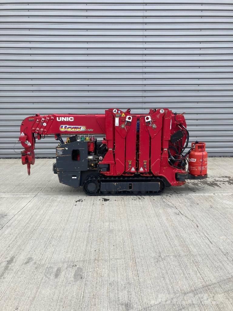 Unic URW-295 Mini cranes