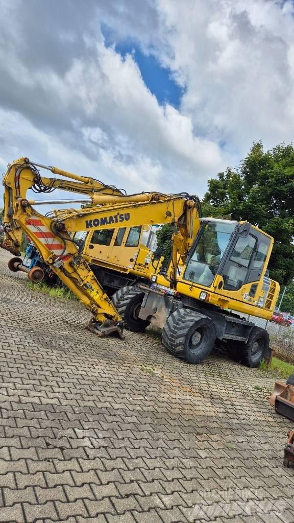 Komatsu PW148-8 Wheeled Excavators