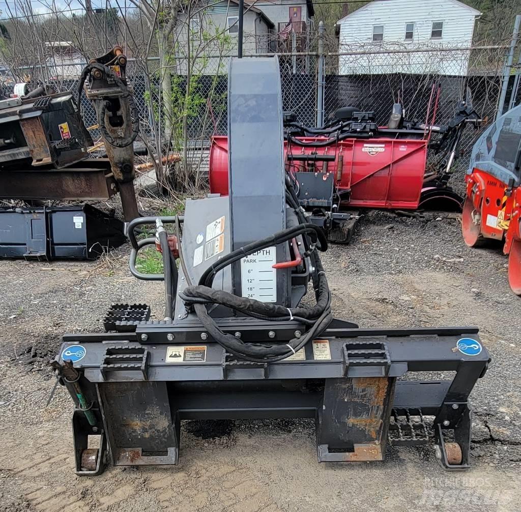 Bradco X24-610 Asphalt Splitting Equipment
