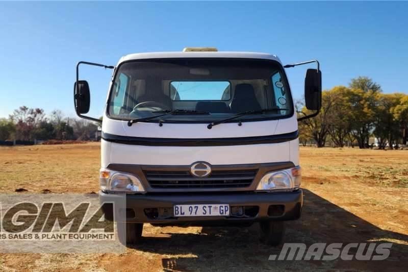 Hino 300 Roll Back Other Trucks