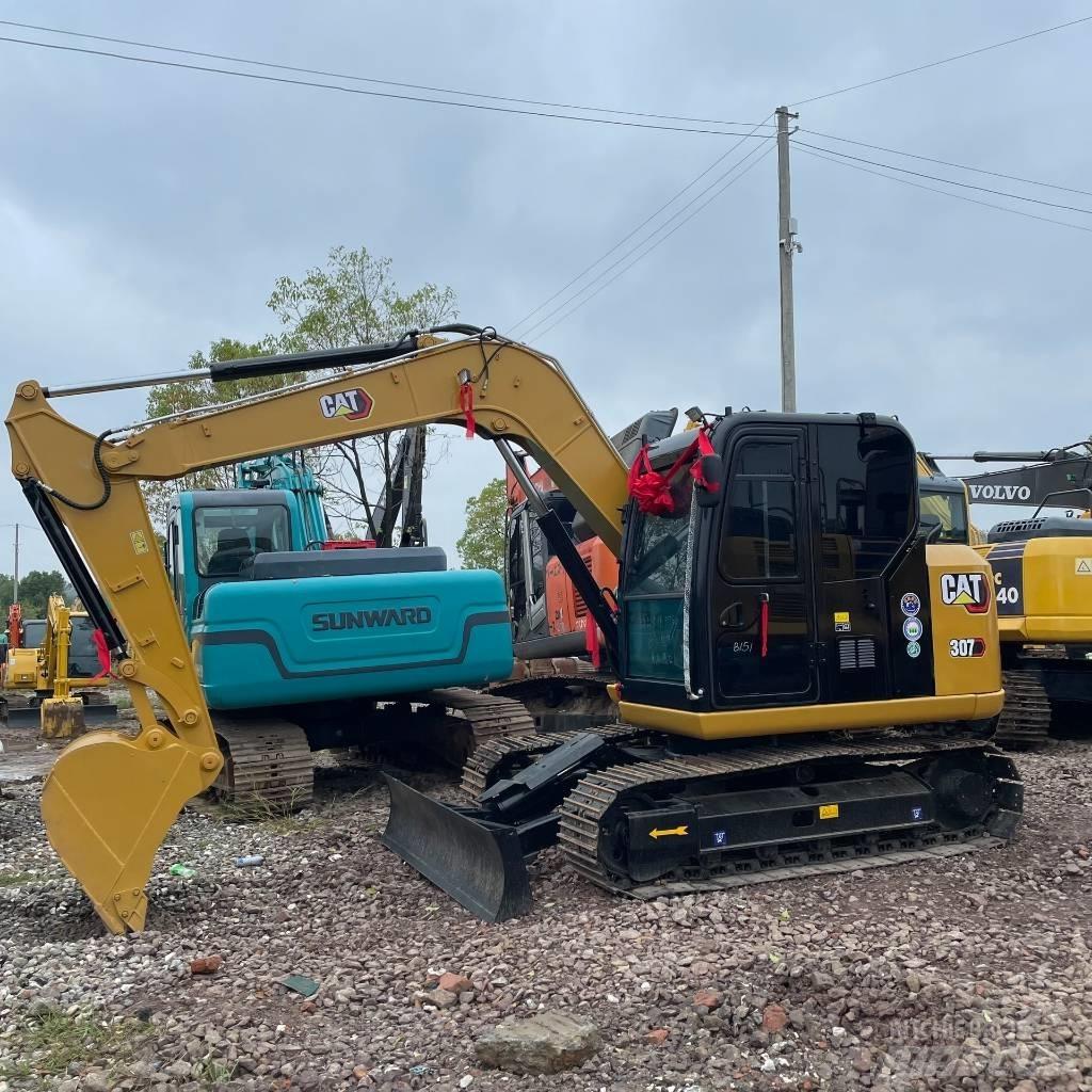 CAT 307E Mini Excavators <7t (Mini Diggers)