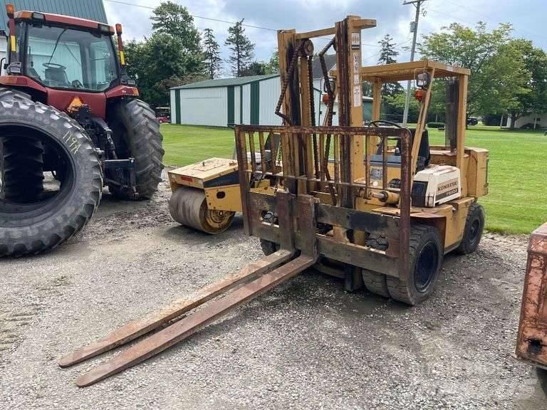 Komatsu FG 40ZT-4 Misc Forklifts
