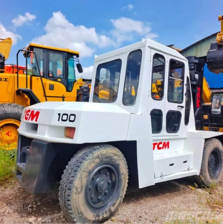TCM FD 100 Diesel Forklifts