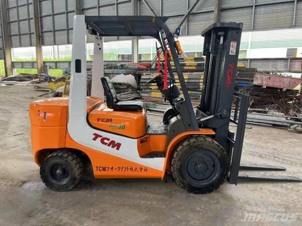 TCM FD 30 Diesel Forklifts