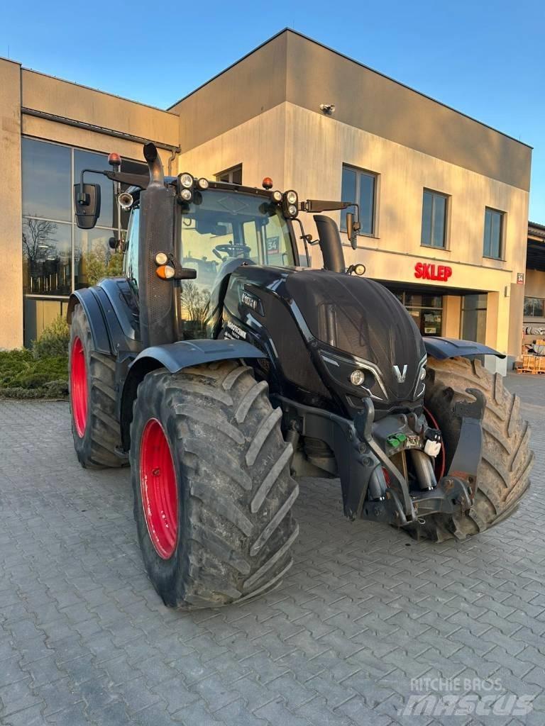 Valtra T174Direct Tractors