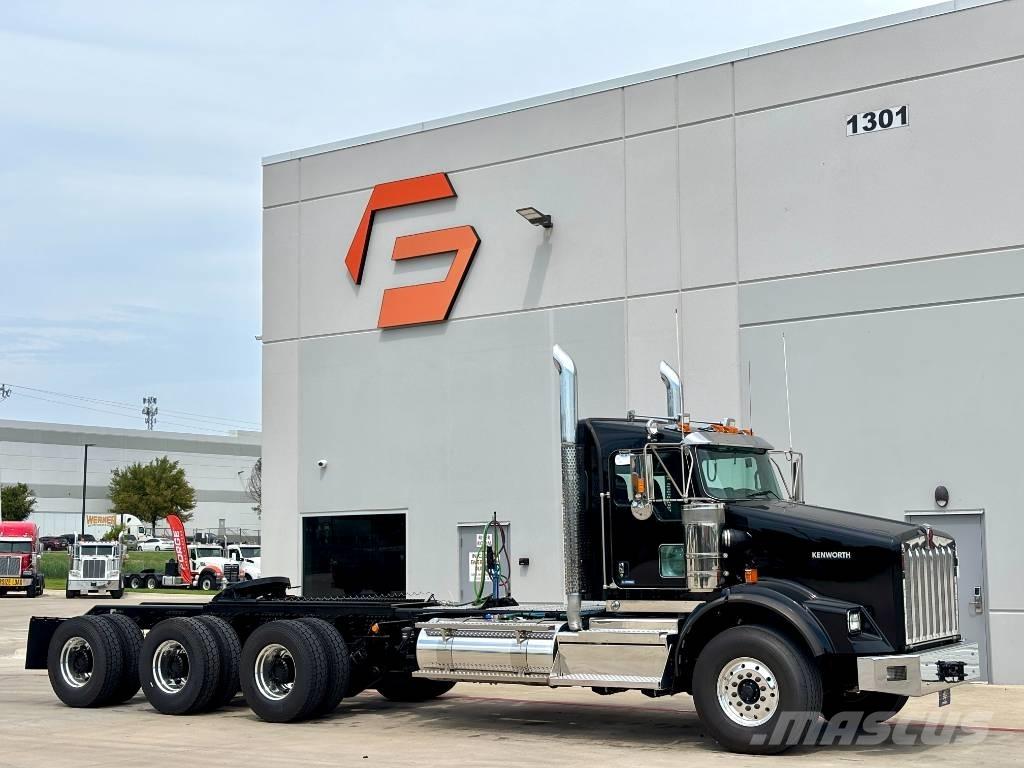 Kenworth T 800 Conventional Trucks / Tractor Trucks