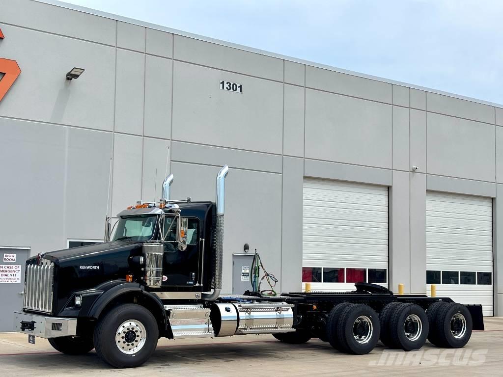 Kenworth T 800 Conventional Trucks / Tractor Trucks