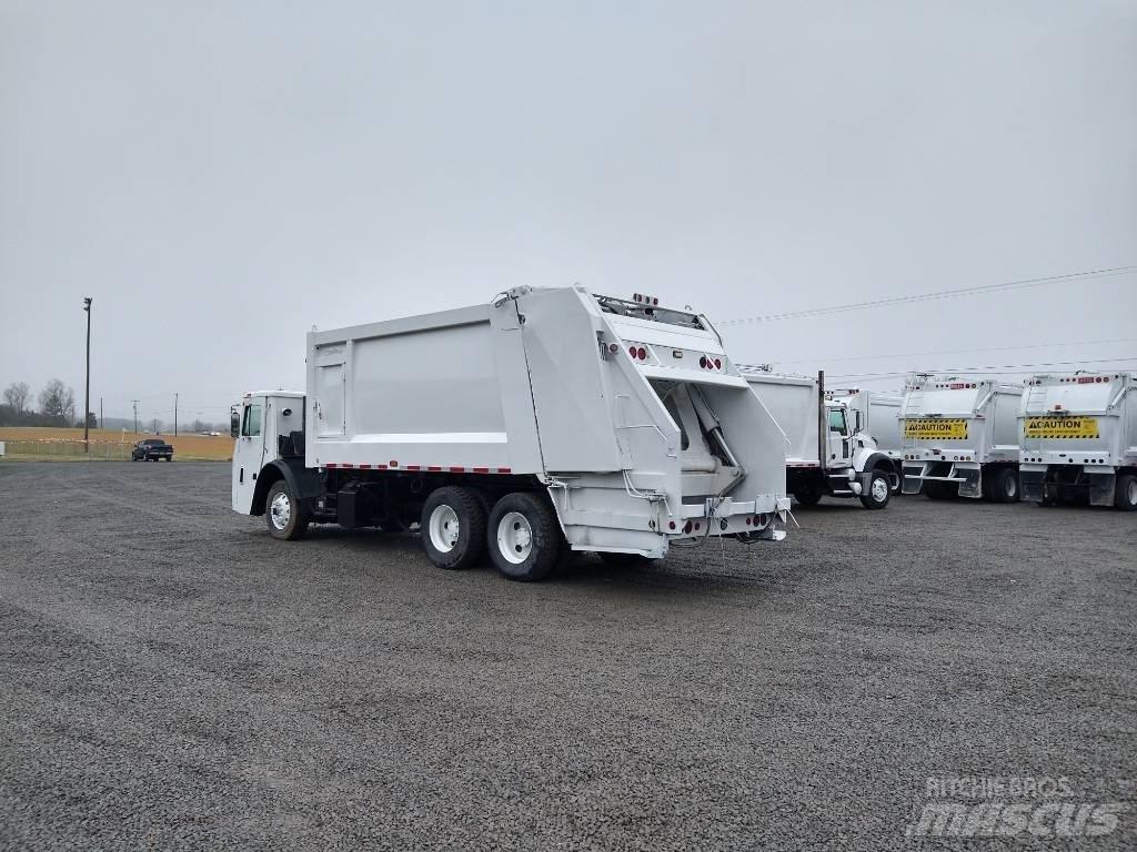 Mack LE613 Garbage Trucks / Recycling Trucks