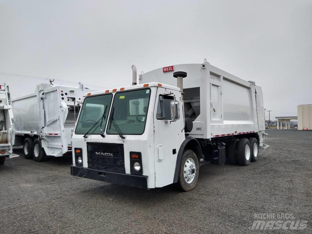 Mack LE613 Garbage Trucks / Recycling Trucks