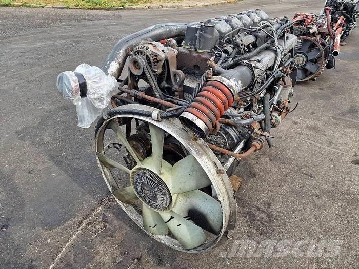  Engines DSC 913 Other Components