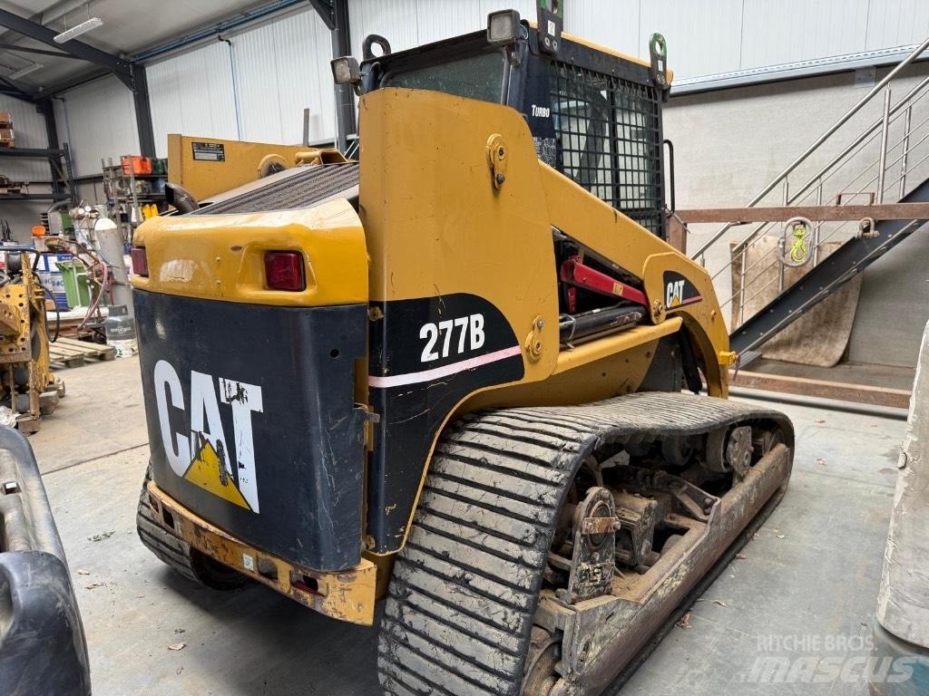 CAT 277B Skid Steer Loaders
