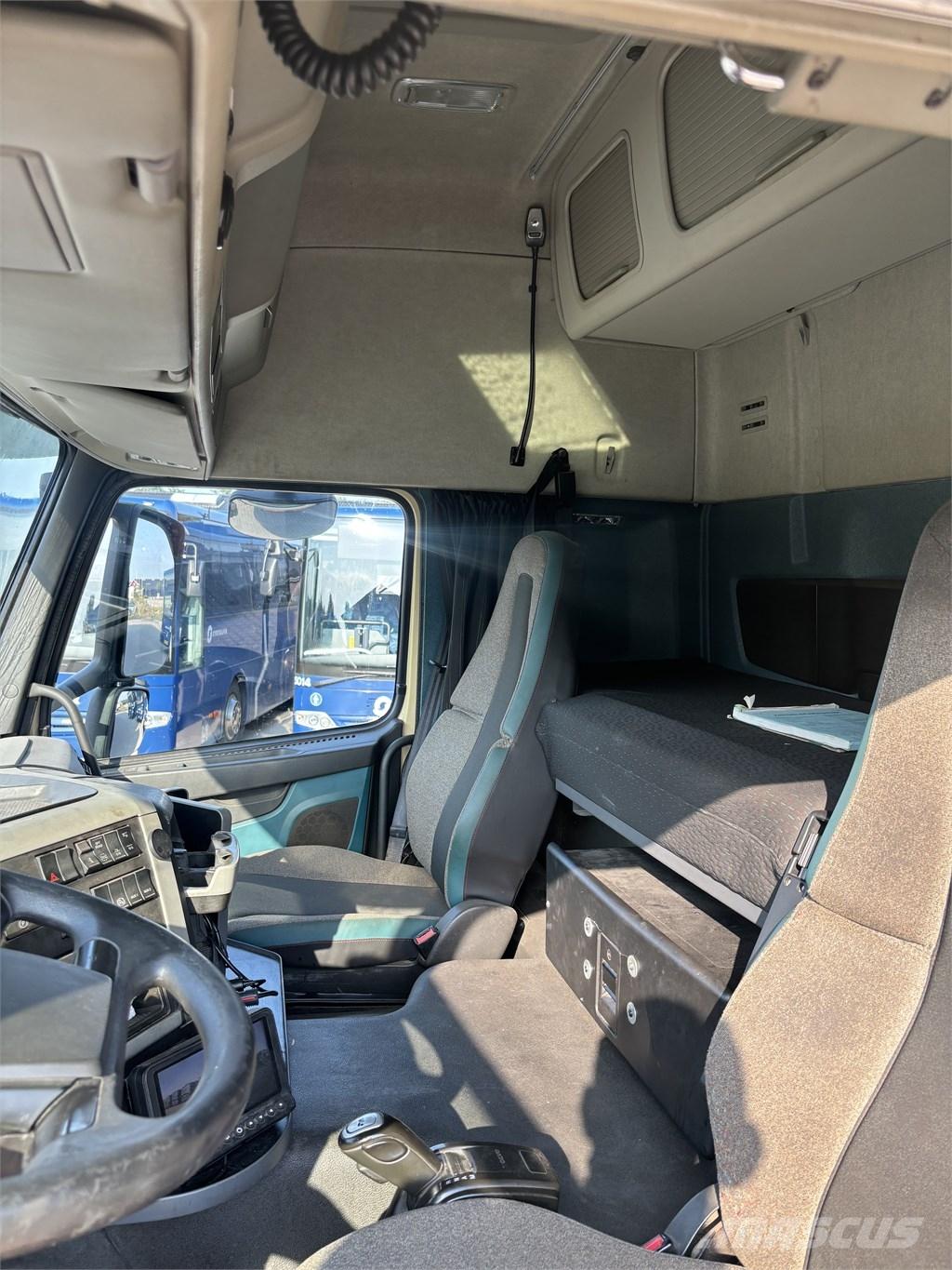 Volvo FM 450 Conventional Trucks / Tractor Trucks