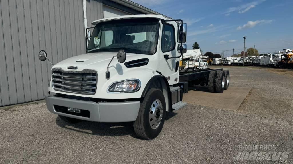 Freightliner M2 Cab & Chassis Trucks