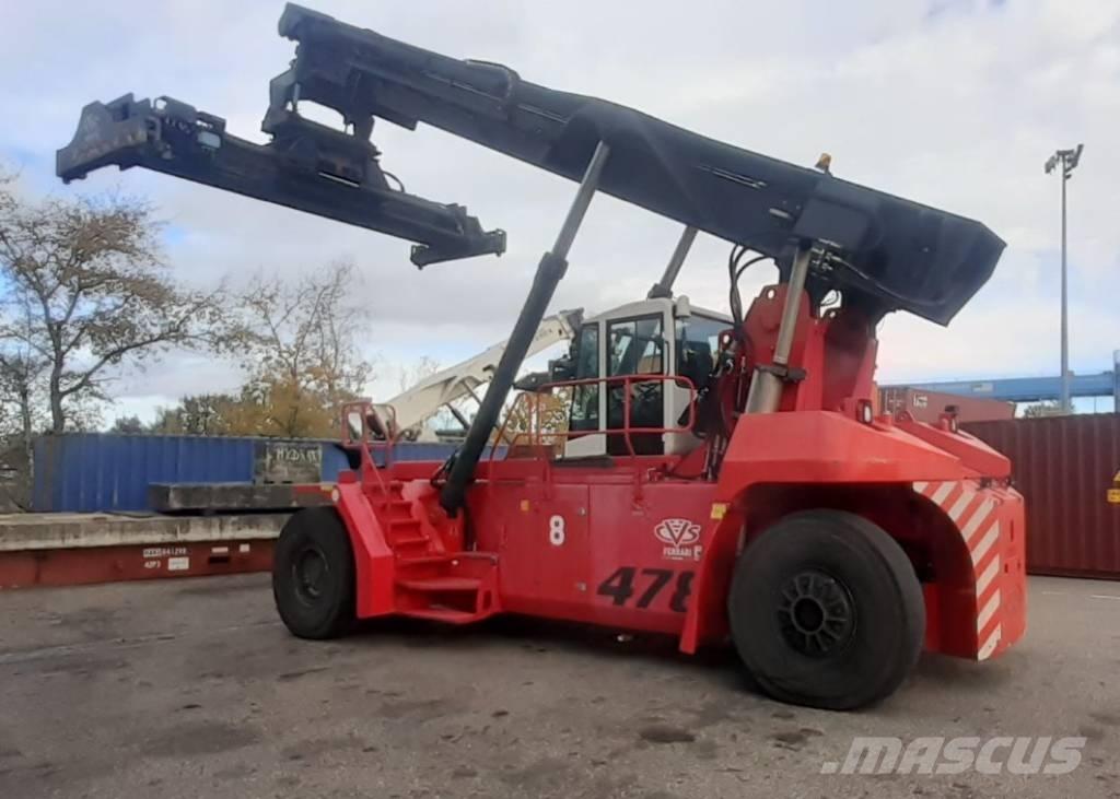 CVS Ferrari F478.6S Reach Stackers