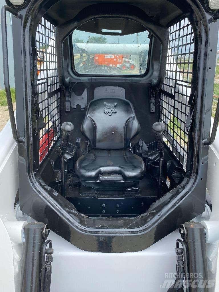 Bobcat T 650 Skid Steer Loaders