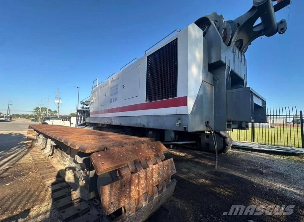 Terex HC210 Crawler Cranes