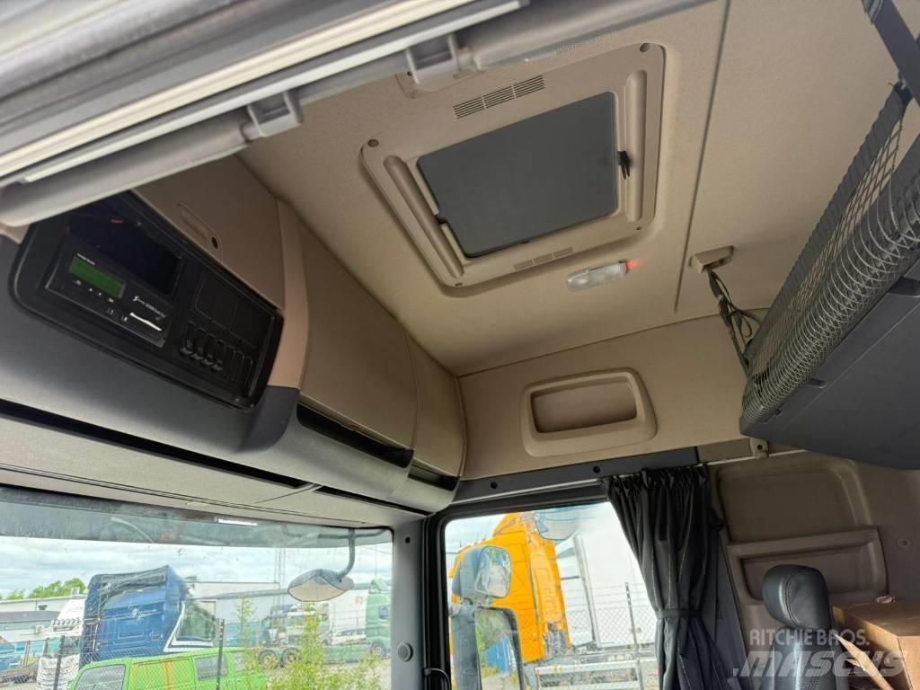 Scania G 440 Conventional Trucks / Tractor Trucks