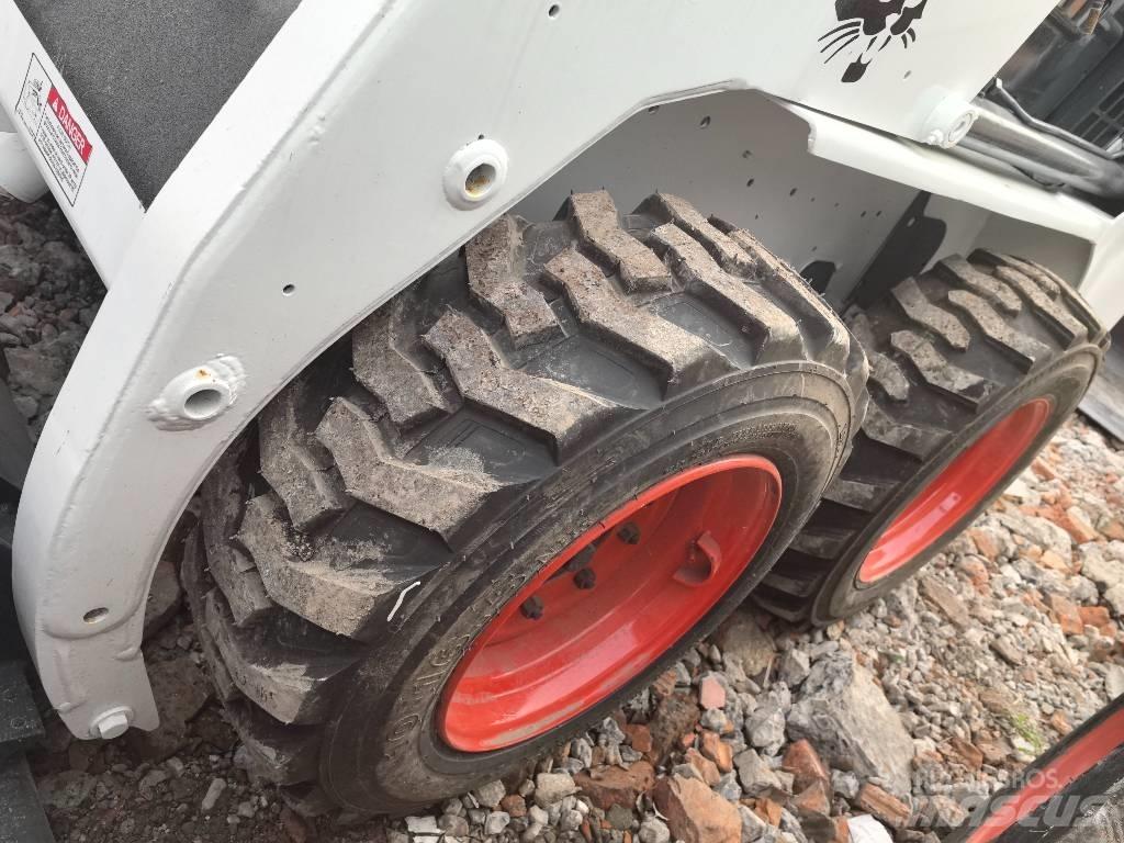 Bobcat S 130 Skid Steer Loaders