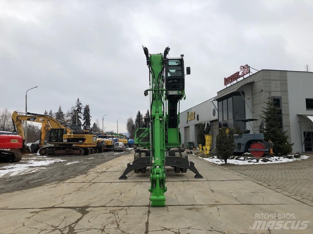 Sennebogen 821 Waste / Industry Handlers